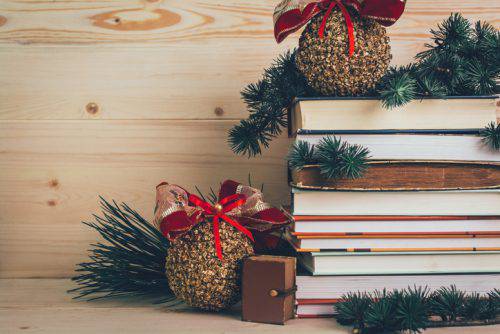 Idee Regalo Natale Libri.Regali Natale 2018 I Libri Da Regalare A Chi Ama Viaggiare