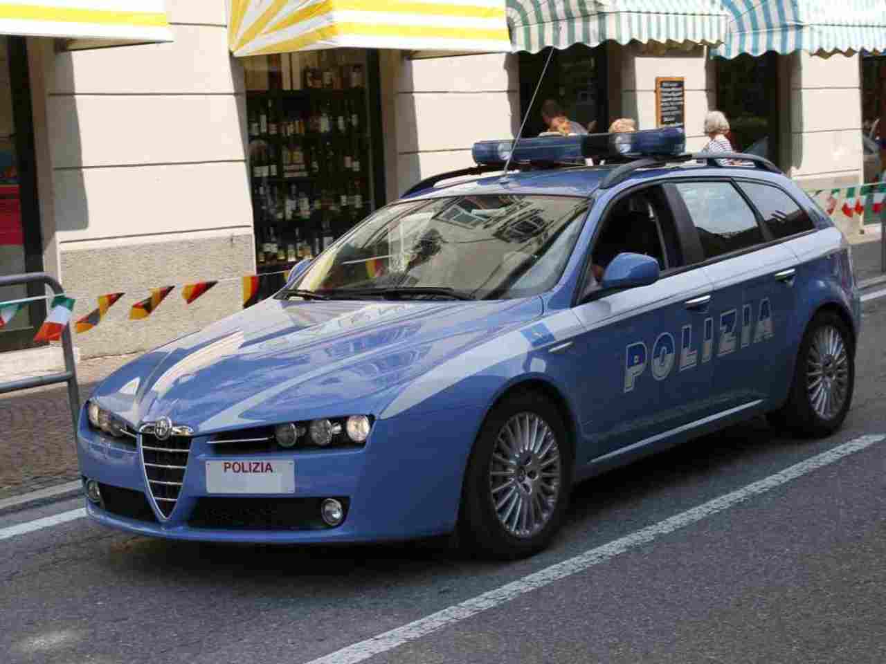 https://www.viagginews.com/wp-content/uploads/2019/10/Polizia.jpg