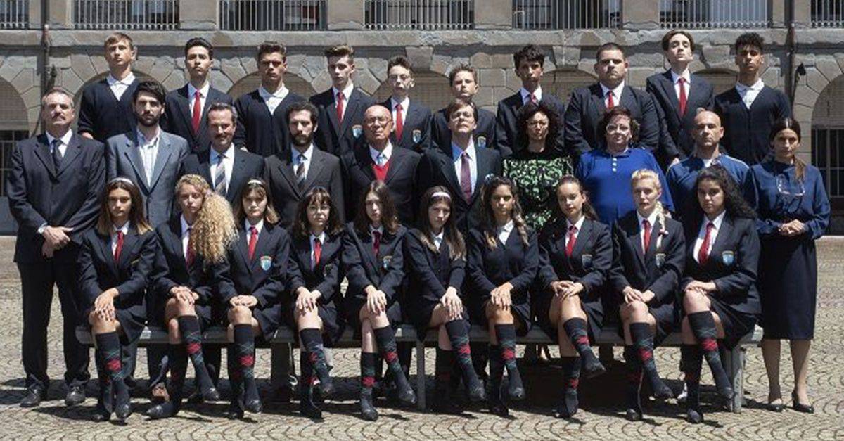 A Che Ora Inizia Il Collegio Stasera