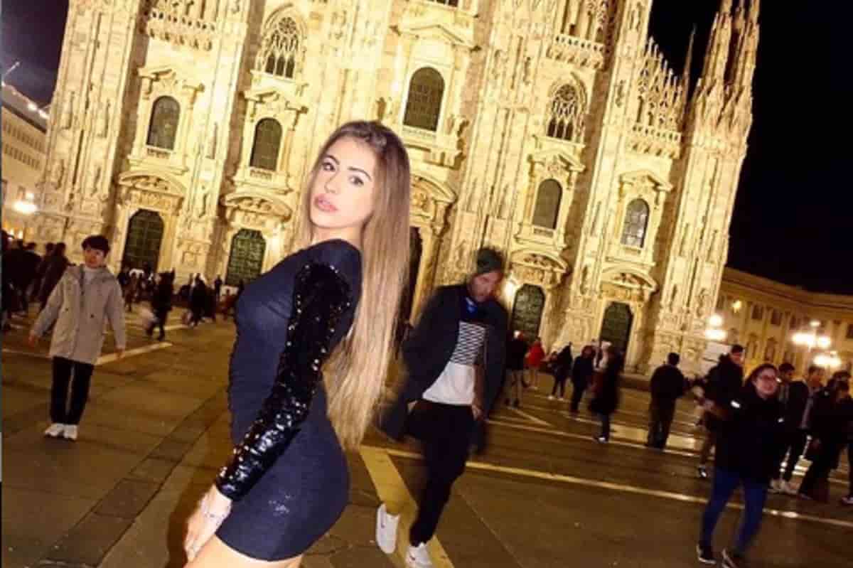 Asia Gianese Confessa Su Instagram La Verit Su Piazza Duomo