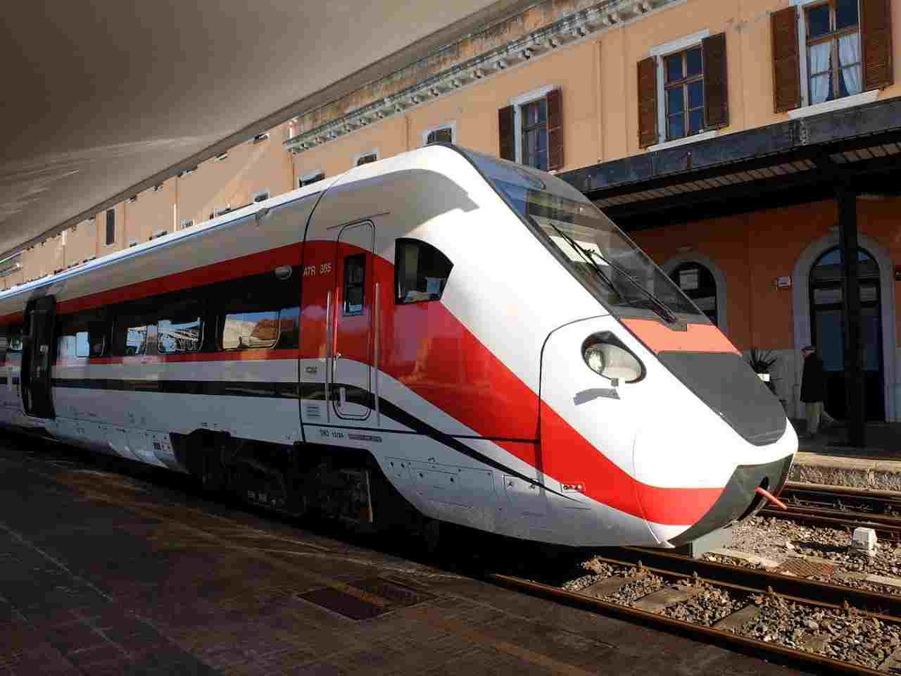 terremoto firenze treni