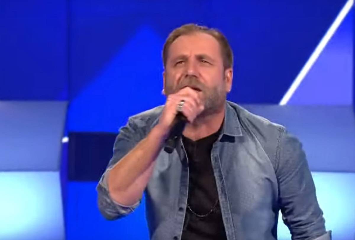 Chi E Enrico Bernardo Carriera E Vita Del Finalista Di All Together Now