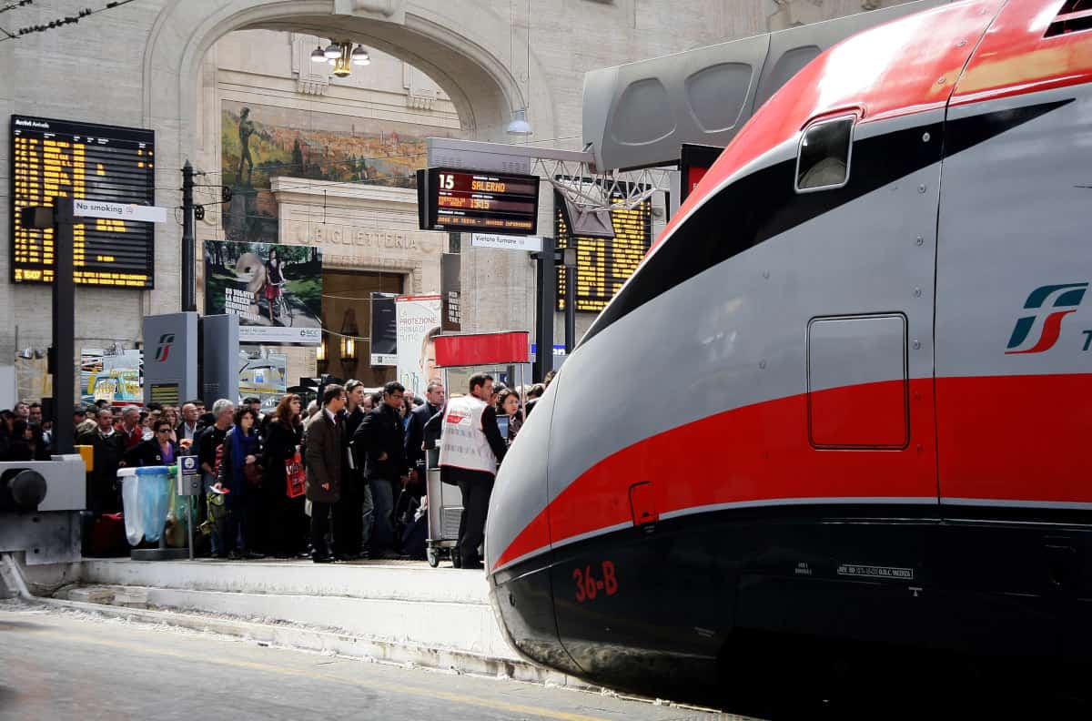 treno deragliato traffico