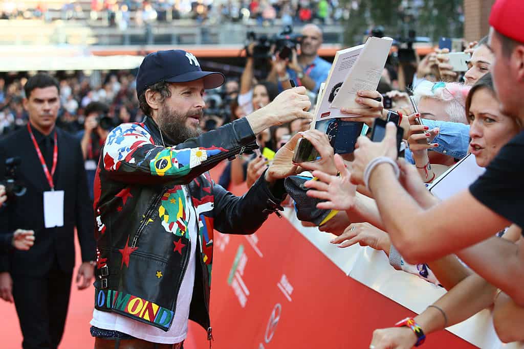 Chi Fa Jovanotti A Striscia La Notizia