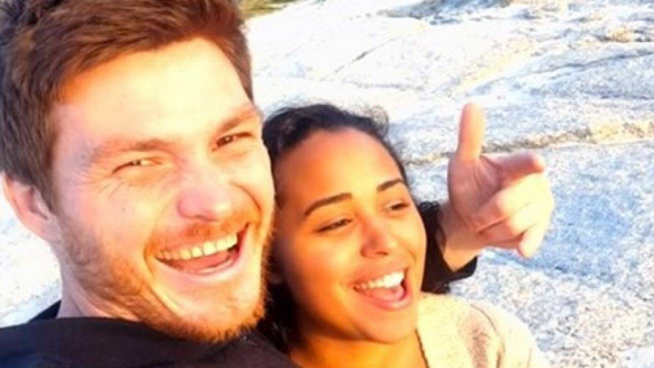 90 Giorni Per Innamorarsi Voglio Baciarti Le Storie Delle Due Coppie