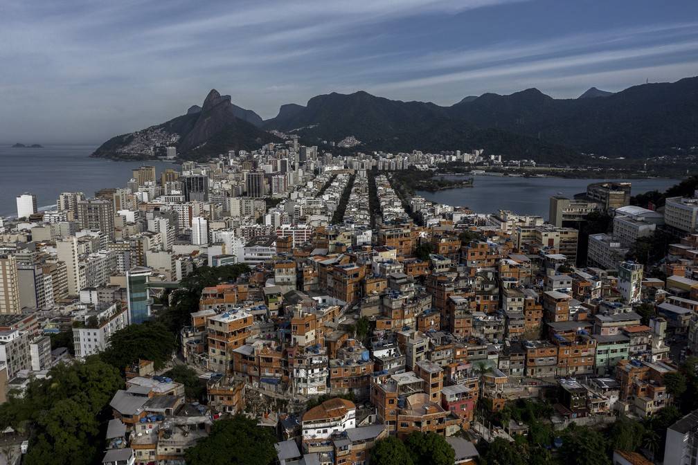 la disuguaglianza nelle favelas: il coronavirus colpisce nelle comunità povere