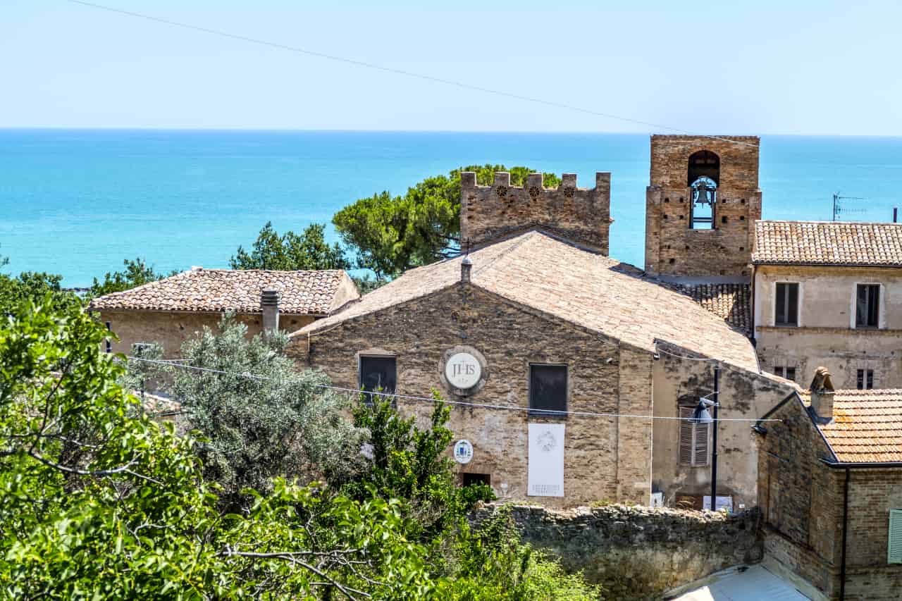 viaggi italia estate 2020 borghi marche