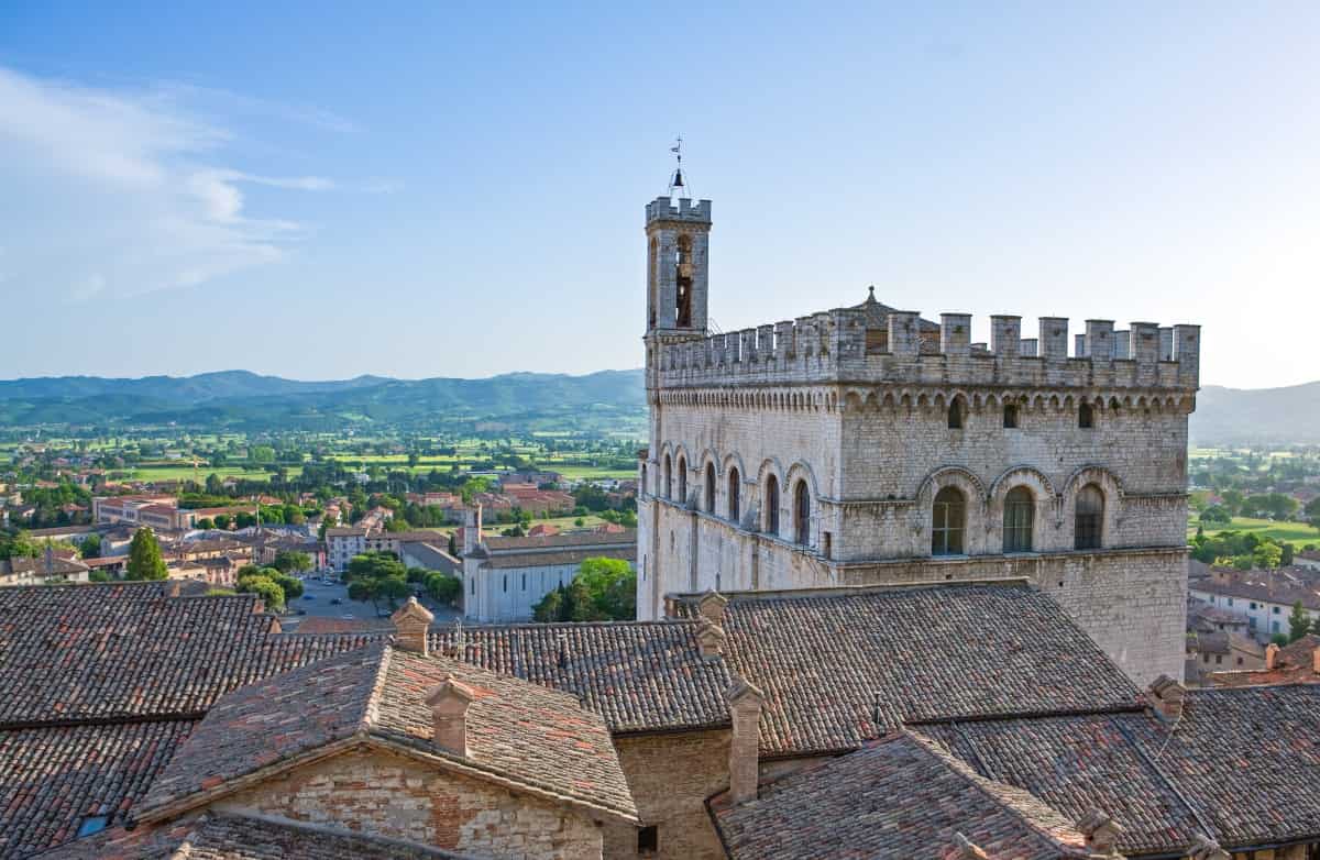 https://www.viagginews.com/wp-content/uploads/2020/05/gubbio_AdobeStock_206311309-min.jpeg