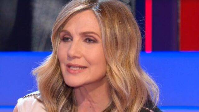 Chi E La Nuova Compagna Di Lorella Cuccarini