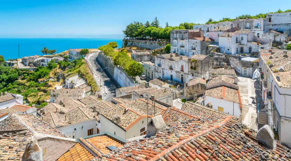 viaggi estate 2020 borghi puglia