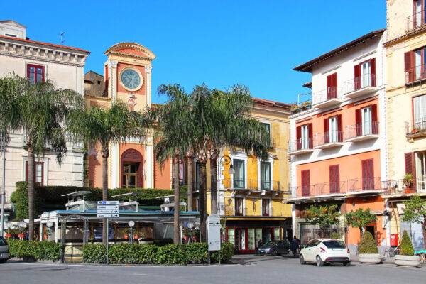 Cosa vedere a Sorrento: Piazza Tasso