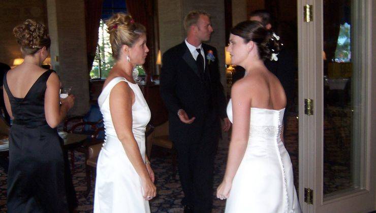 mother wearing white to wedding