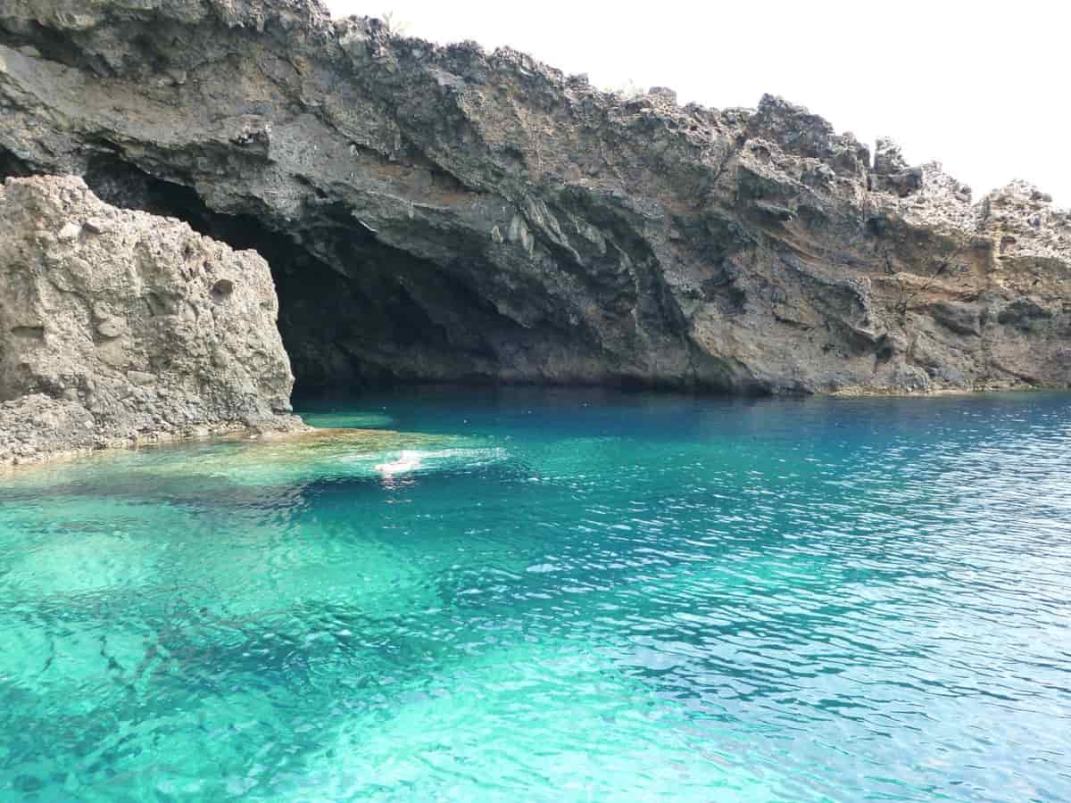 guida ustica arrivare