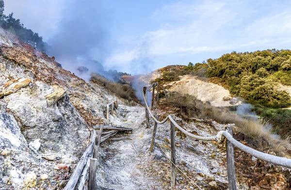Un trekking nella natura più selvaggia La Valle del Diavolo, Toscana 10 luoghi Italia estero