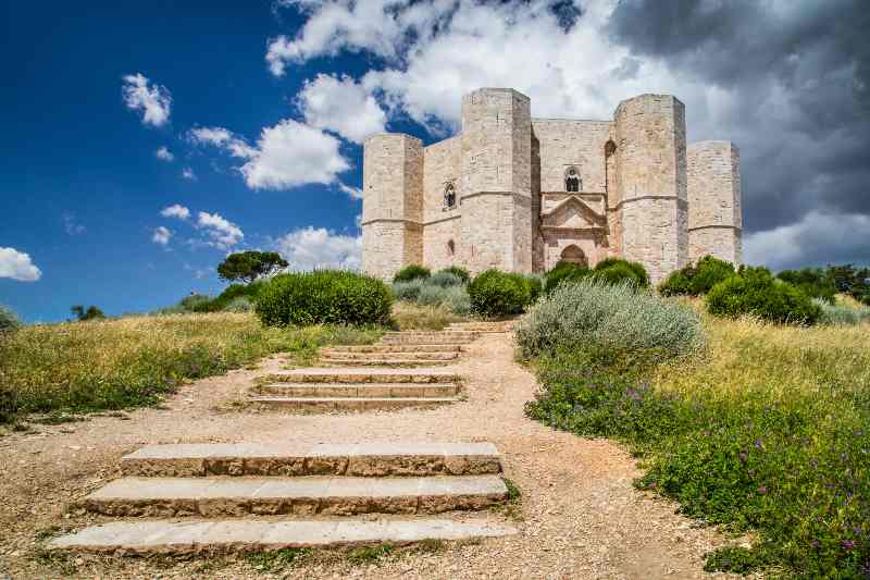 Castel del Monte, Puglia castelli belli Italia Natale