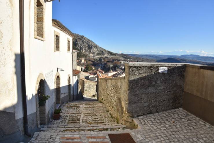 Alla scoperta dei borghi Bandiere Arancioni con la mappa digitale borghi bandiere arancioni mappa