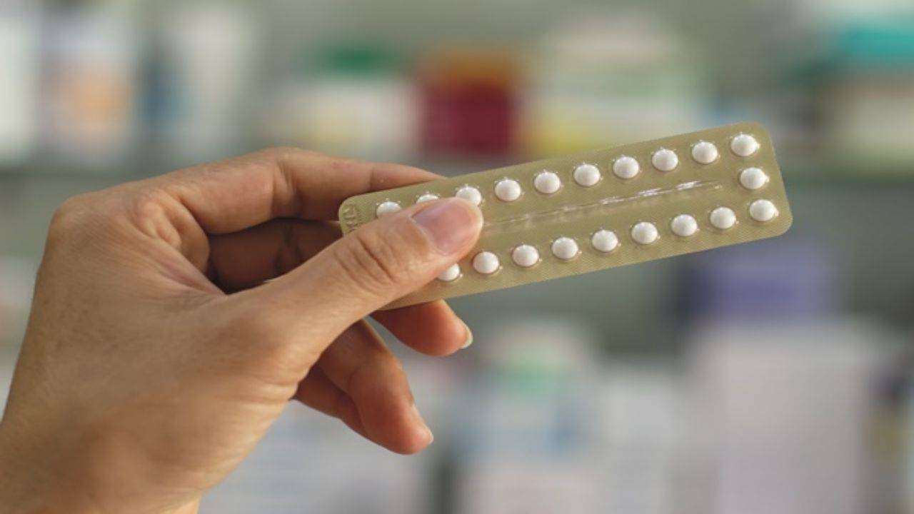 Pillola contraccettiva rischi muore ragazza