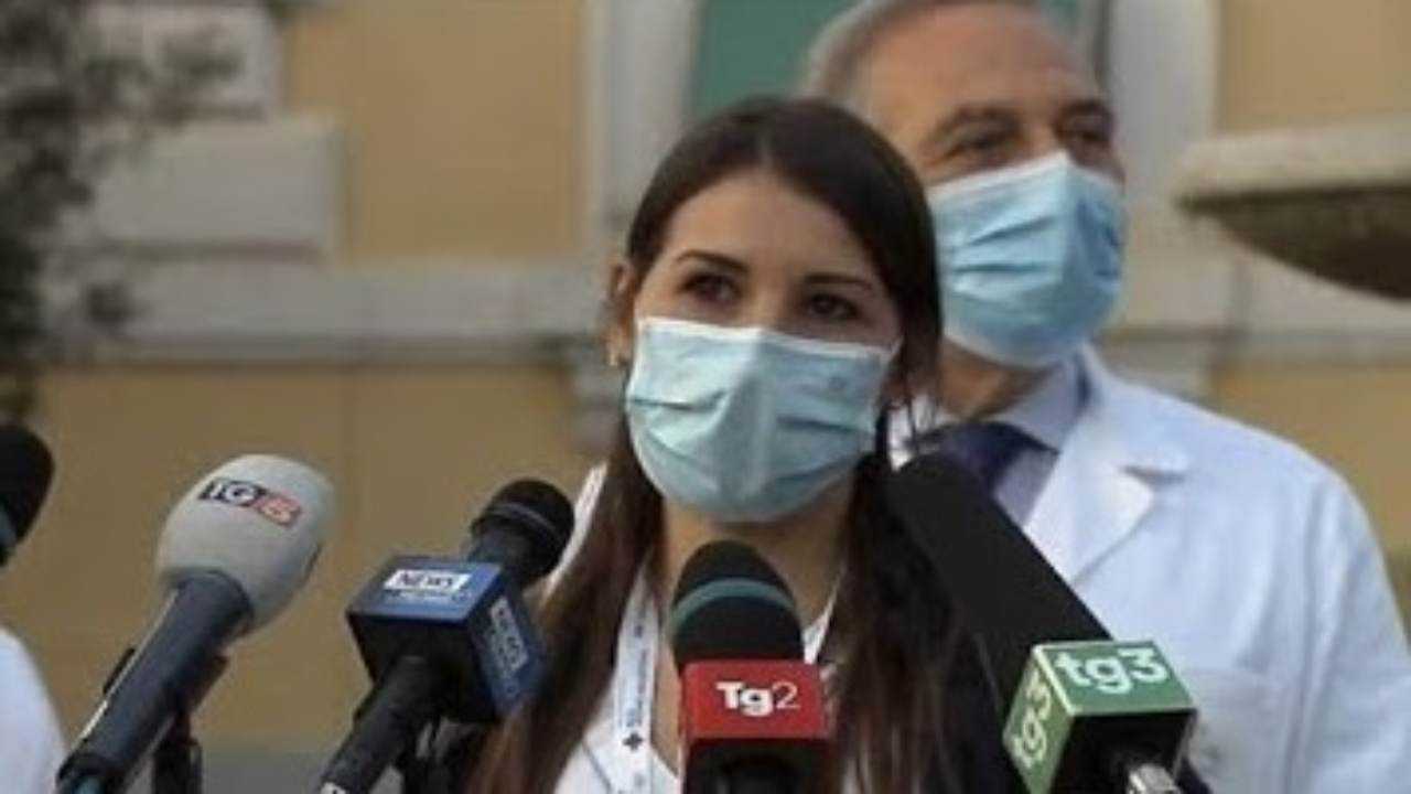 Claudia Alivernini vaccino minacce