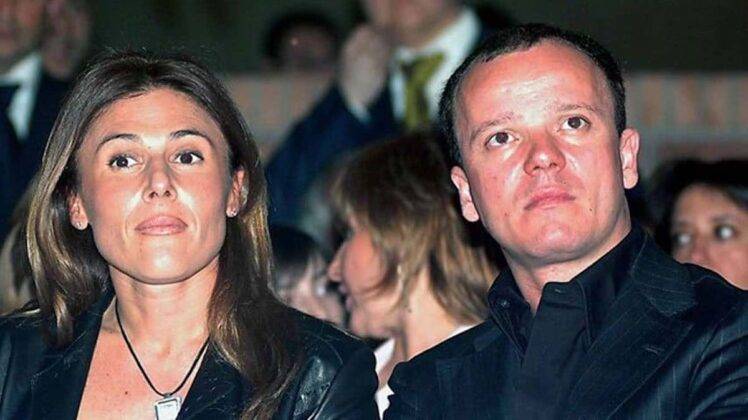 Gigi D'Alessio, l'ex moglie Carmela Barbato spiazza tutti