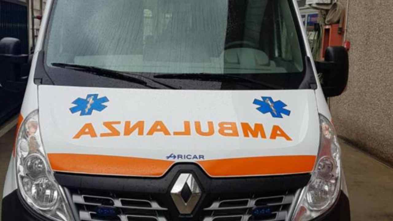 ambulanza mamma morta