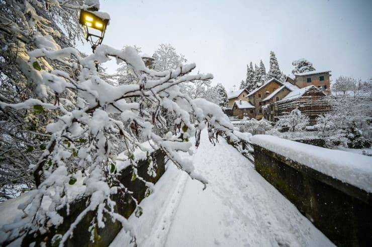 Neve in Italia: Liguria imbiancata | FOTO neve italia liguria foto