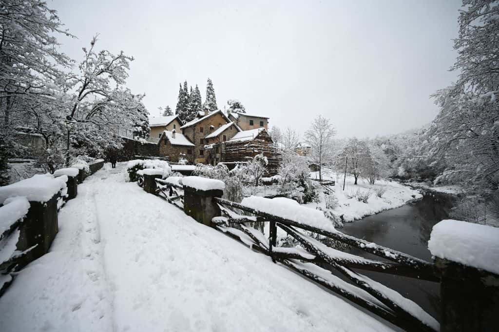 neve italia liguria foto