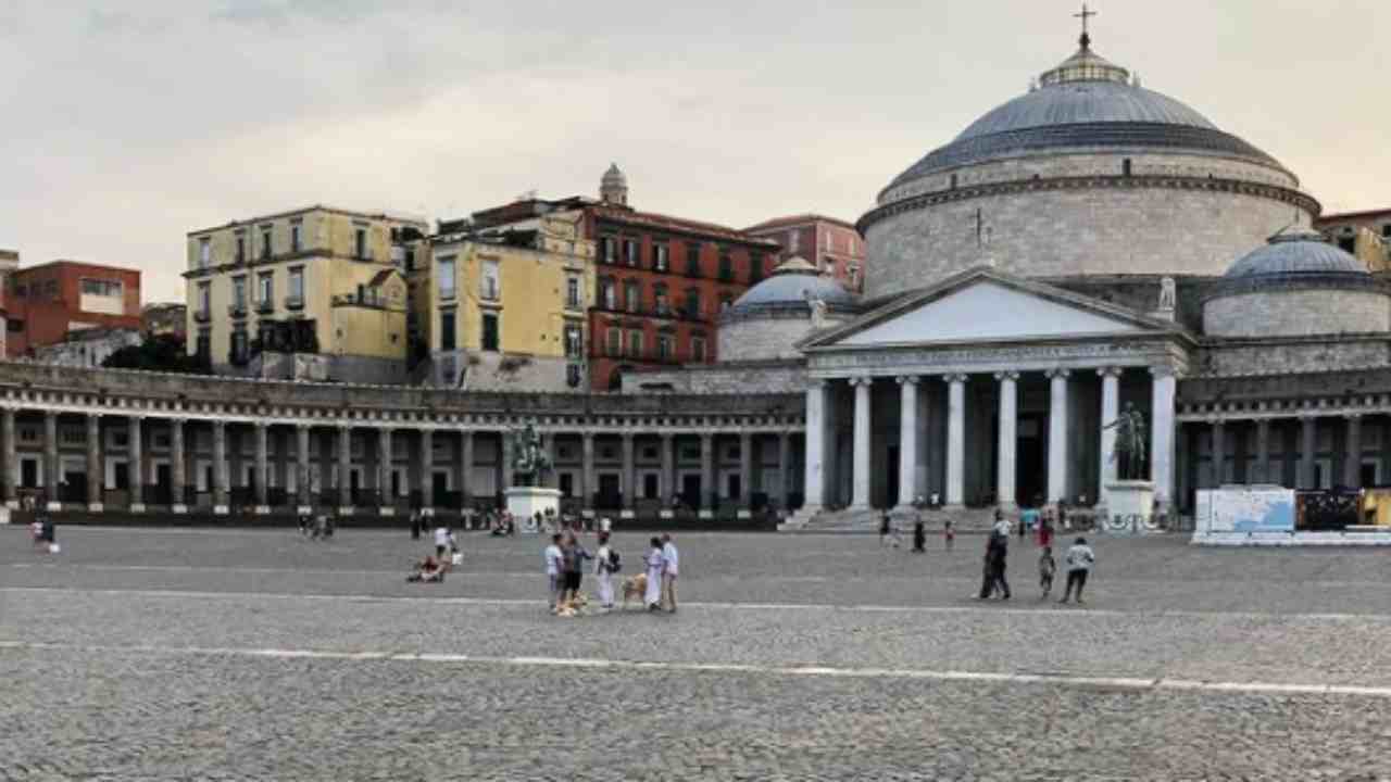 accoltella la fidanzata Napoli