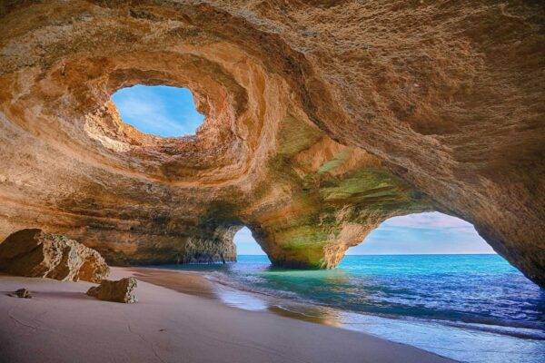 spiaggia e grotta di benagil