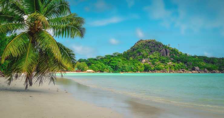 Turismo alle Seychelles sì, ma con il vaccino