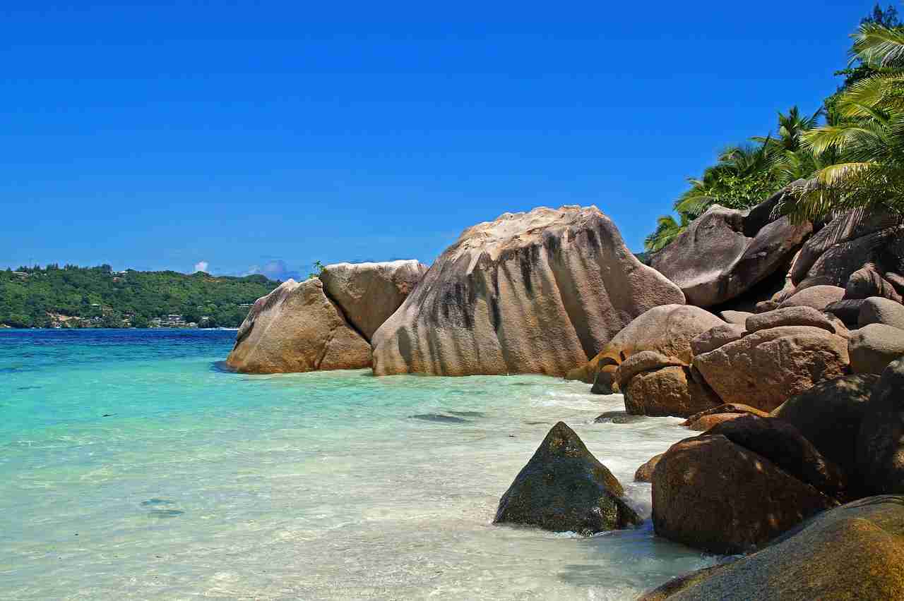 Ammessi solo turisti vaccinati alle Seychelles