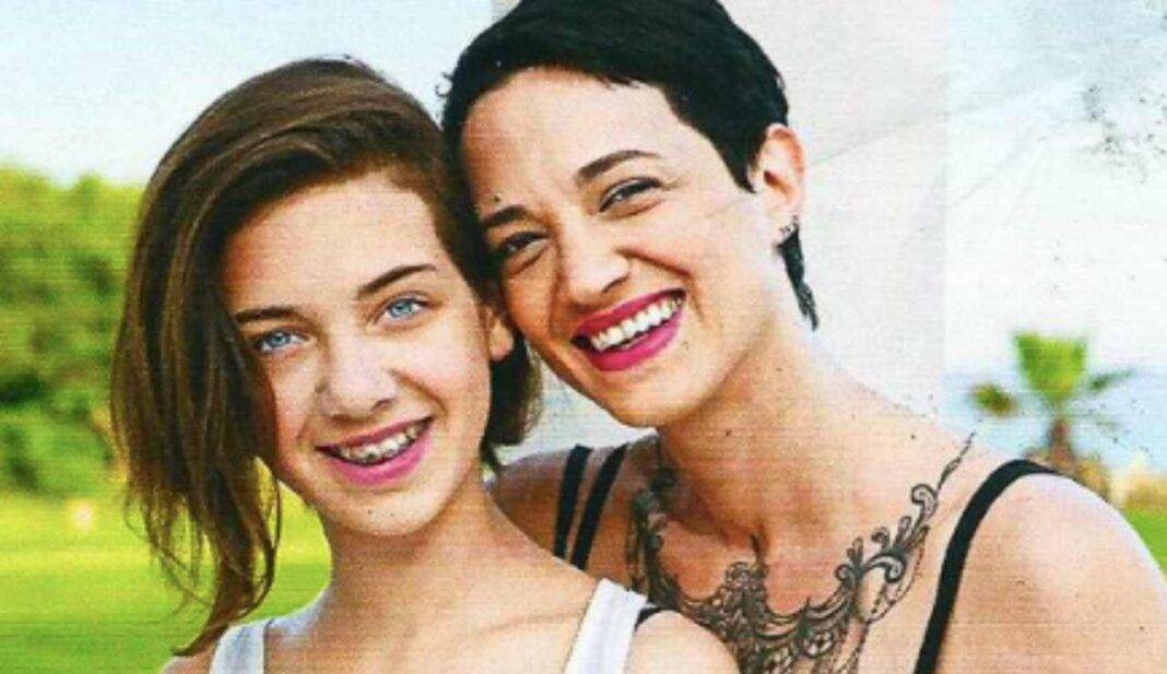 Asia Argento, l'incidente della sorella Anna morta a soli 22 anni