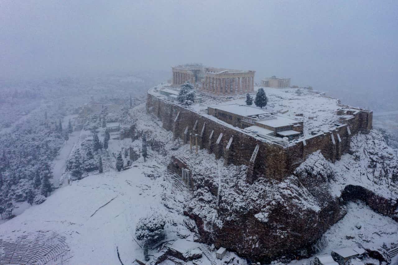 neve grecia atene