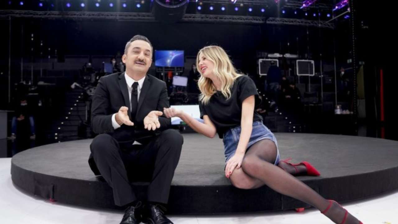 Le Iene Puntata Del 16 Novembre 2021