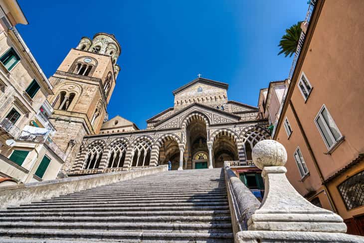 Itinerario di 4 giorni sulla Costiera Amalfitana Costiera Amalfitana Duomo di Amalfi