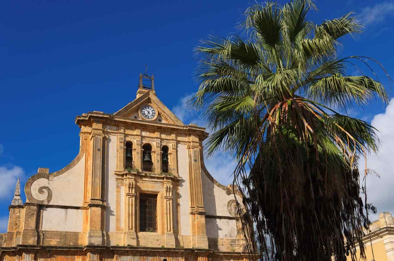 Case a 1 euro sul mare 2021: l'elenco e il borgo più bello Augusta