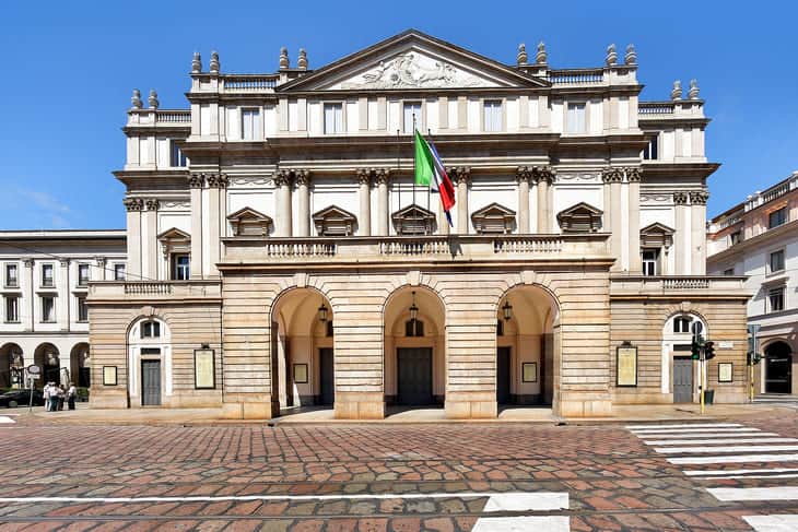 Il teatro alla Scala simbolo di Milano e di Carla Fracci Teatro alla Scala