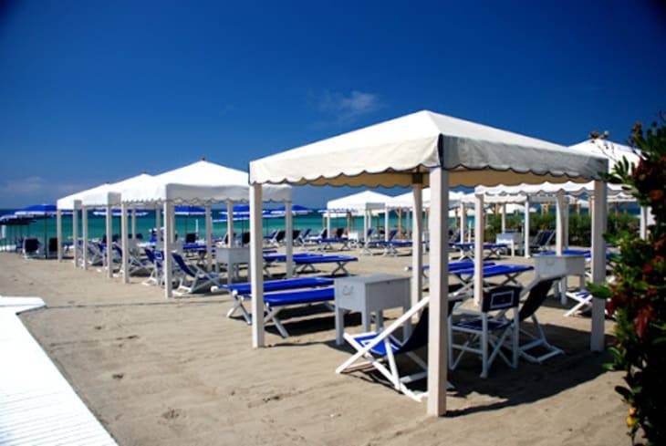 Il bagno La Romanina a Marina di Massa stabilimento balneare La Romanina di Buffon
