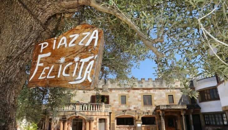 Fra uliveti e vitigni si trovano le Tenute Carrisi Tenute Carrisi