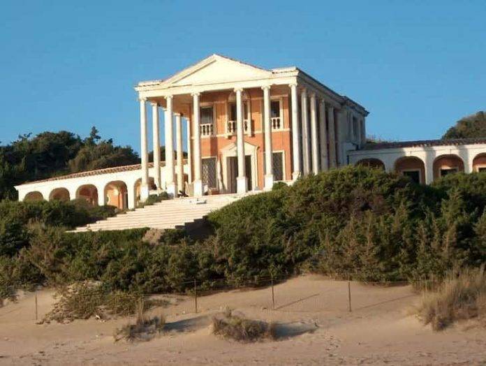 Dove Si Trova La Villa Di Totti A Sabaudia