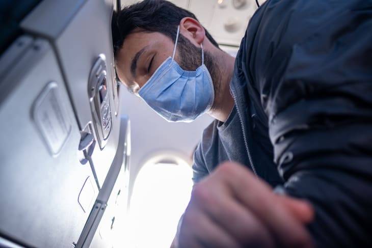 Evitate di toccare oggetti in aereo paura volare