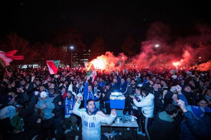 la festa per la vittoria dell'italia a melbourne