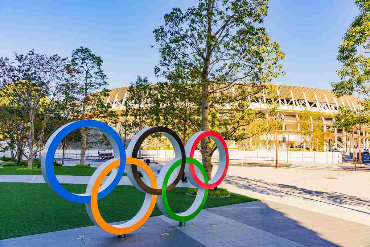 Letti di cartone nel villaggio olimpico