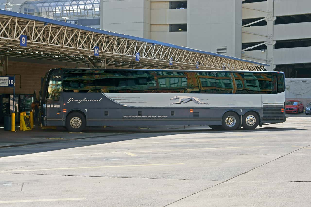 flixbus greyhound