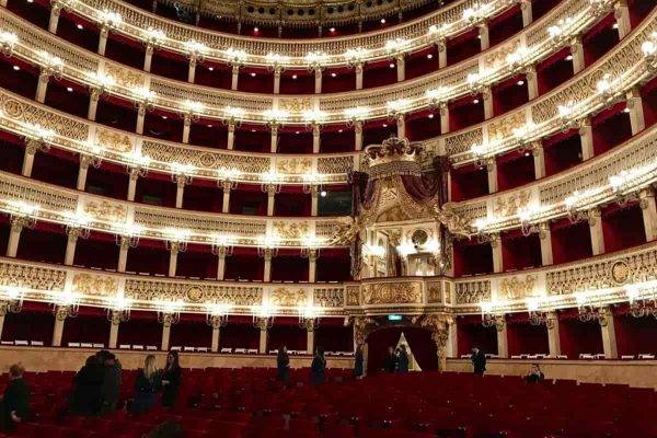 Mostra Teatro San Carlo Napoli