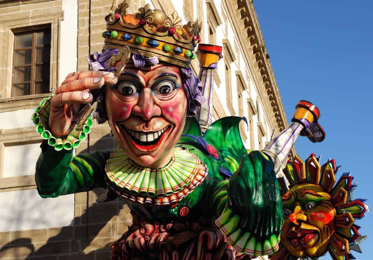Carnevale 2022: le manifestazioni cancellate, ridotte o rinviate carnevale 2022 manifestazioni cancellate