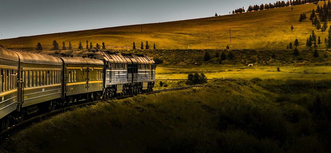 Viaggiare con i treni storici: ecco le tratte