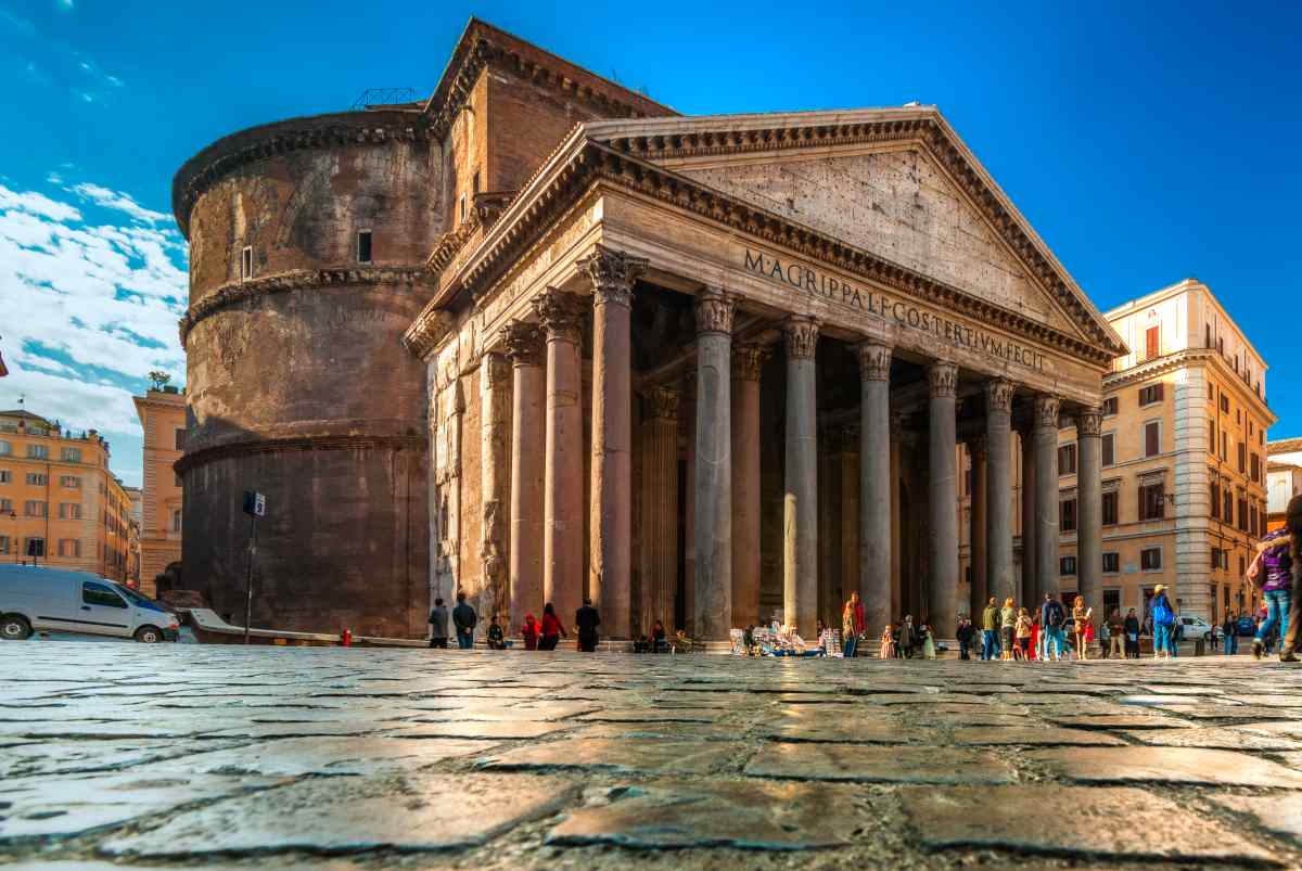 Pantheon, le tombe