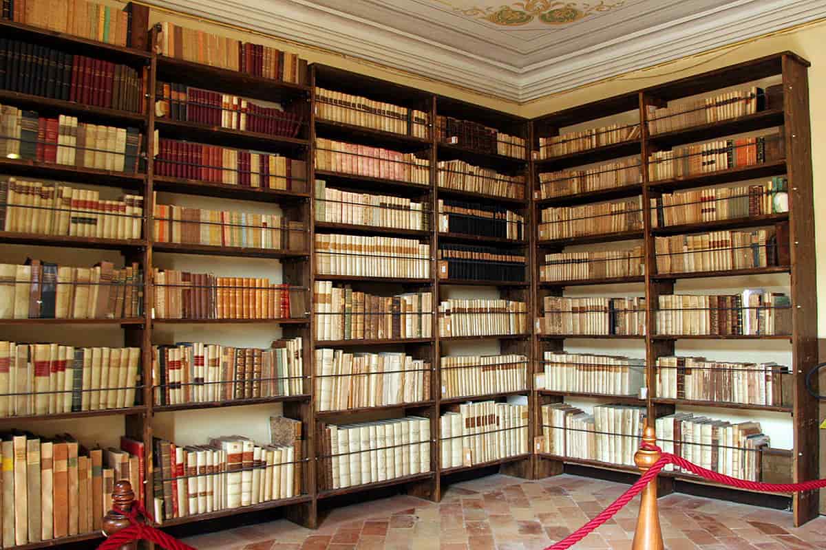 Casa Leopardi a lume di candela, le visite per M'illumino di meno casa leopardi lume candela