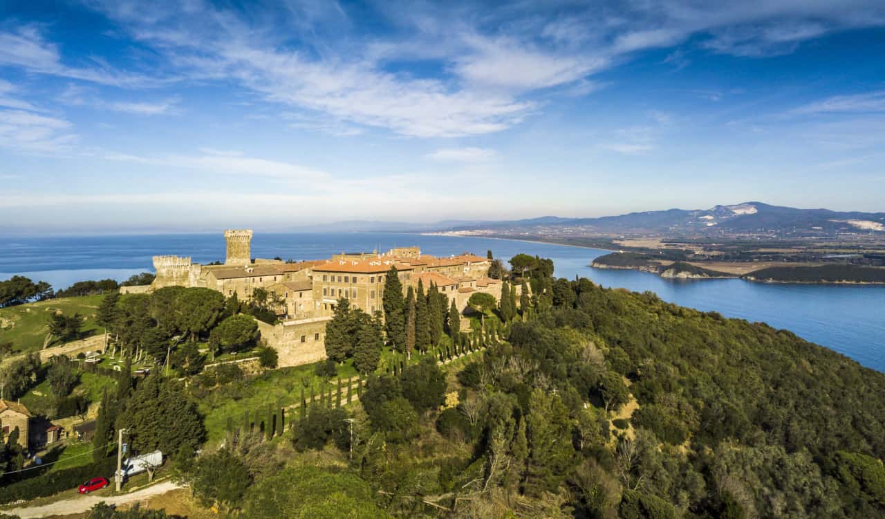 I 5 borghi sul mare della Toscana che non vorrete più lasciare 5 borghi mare toscana