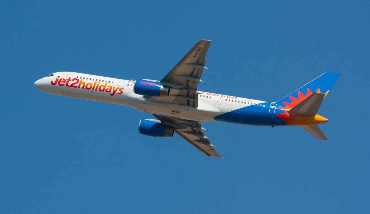 voli low cost jet2.com vacanza